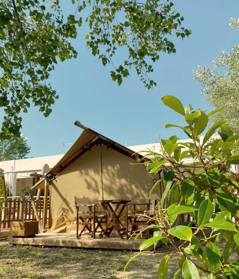 Mareleon Camping Ofrinion Luaran gambar