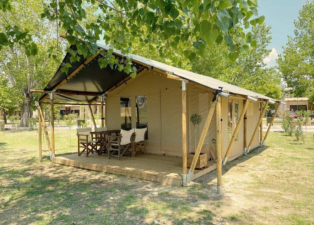 Mareleon Camping Ofrinion Luaran gambar